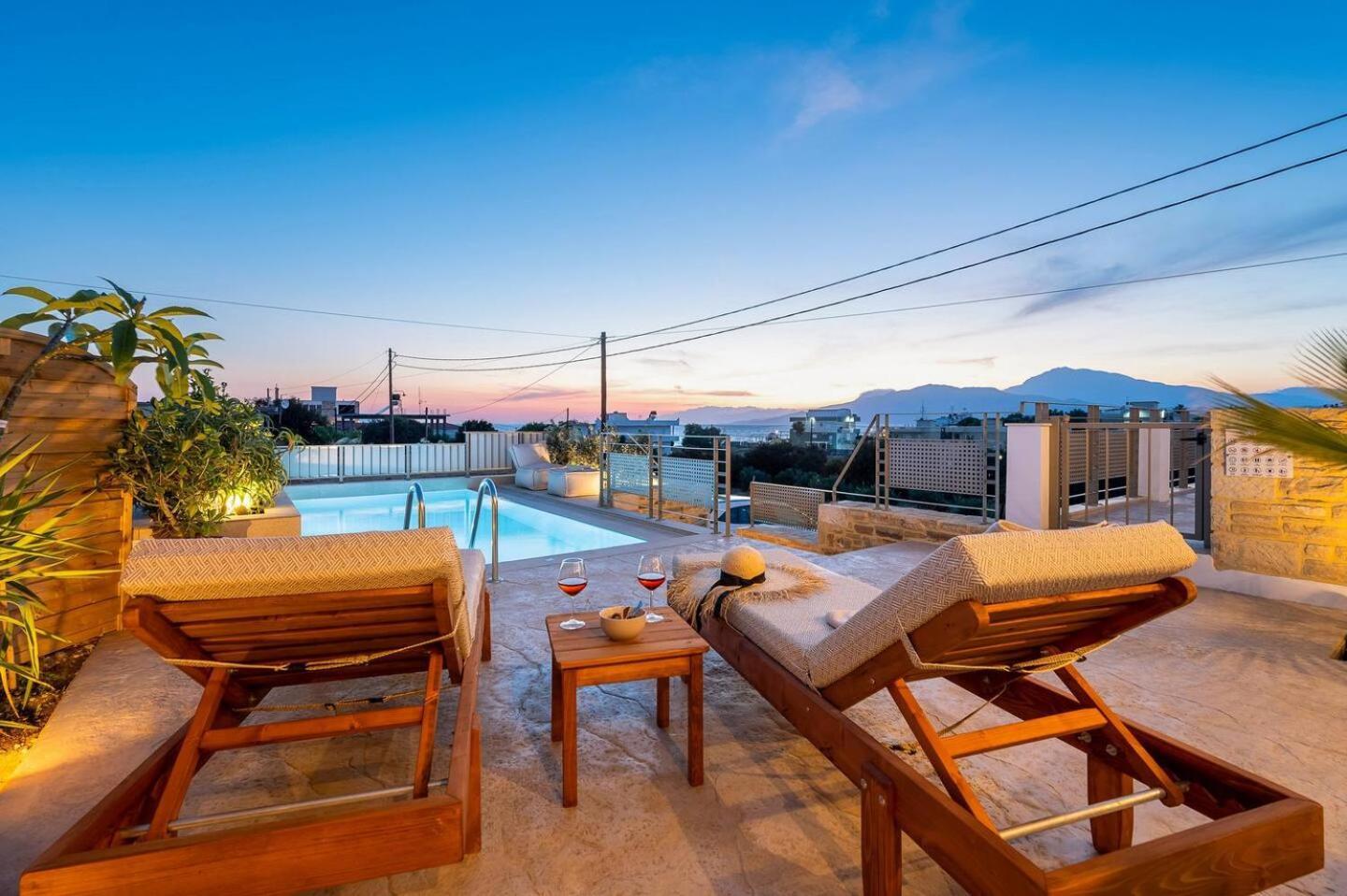 Ammokrinos Luxury Homes,150M From The Beach Kalamaki  Exterior photo